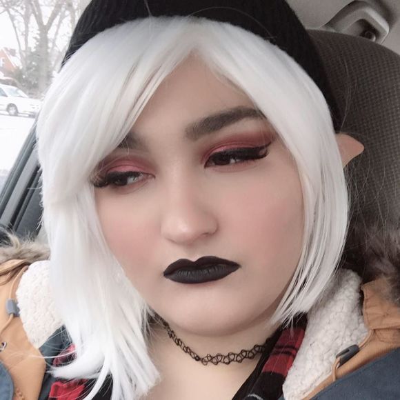 Meet your Posher, Jess - Picture 1 of 1